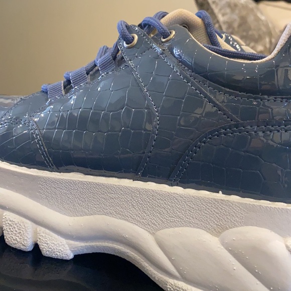 Platform Shoes Faux Crocodile Sneakers Blue Music Festival Style - Picture 7 of 8